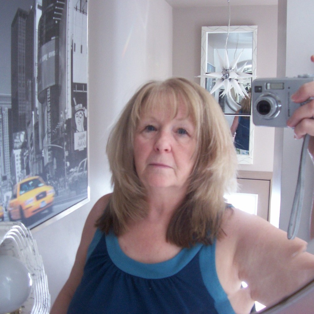 Meet your Posher, Sharon